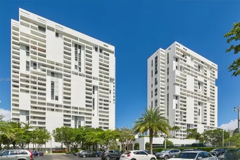 20225 NE 34th Court Aventura FL 33180