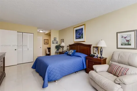 2500 Parkview Drive Hallandale Beach FL 33009
