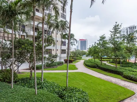 2500 Parkview Drive Hallandale Beach FL 33009