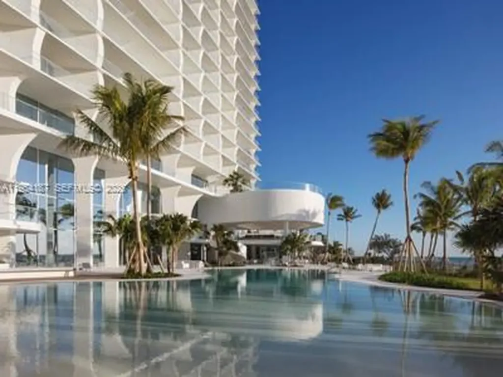 16901 Collins Avenue Sunny Isles Beach FL 33160