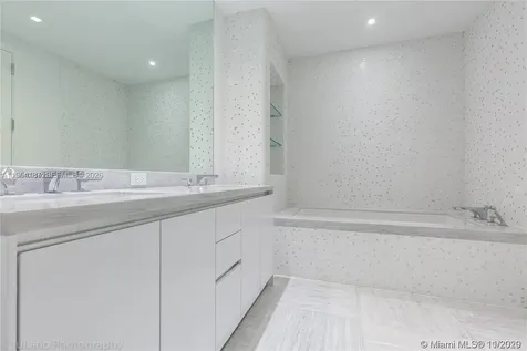 16901 Collins Avenue Sunny Isles Beach FL 33160