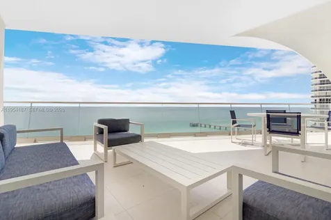 16901 Collins Avenue Sunny Isles Beach FL 33160