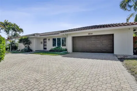 2724 NE 10th Street Pompano Beach FL 33062