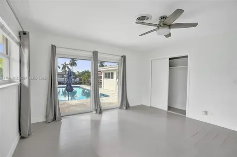 2724 NE 10th Street Pompano Beach FL 33062