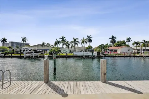 2724 NE 10th Street Pompano Beach FL 33062