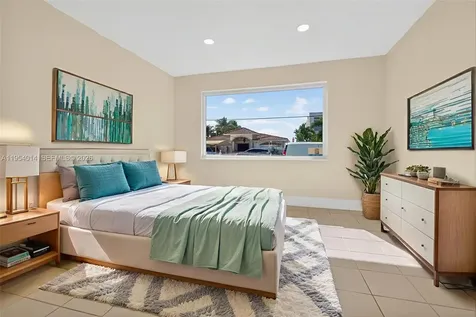 1721 S Treasure Drive North Bay Village FL 33141