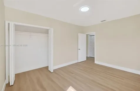 1721 S Treasure Drive North Bay Village FL 33141