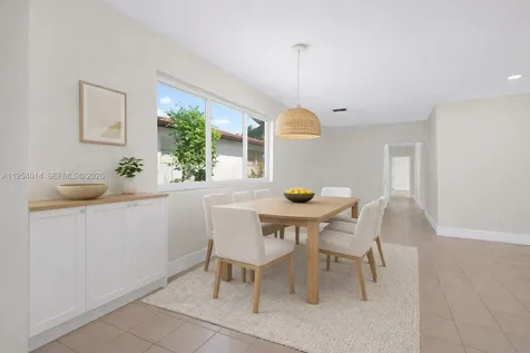 1721 S Treasure Drive North Bay Village FL 33141