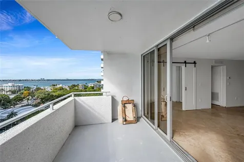 11 Island Avenue Miami Beach FL 33139
