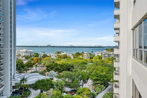 11 Island Avenue Miami Beach FL 33139