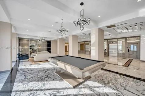 11 Island Avenue Miami Beach FL 33139