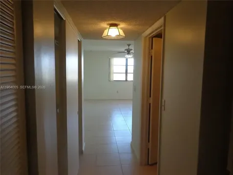 20850 San Simeon Way Miami FL 33179