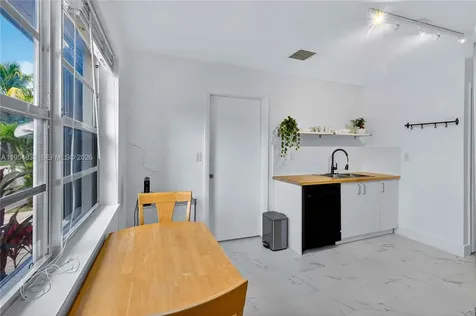 2399 SW 26th Lane Miami FL 33133