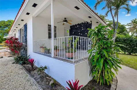 2399 SW 26th Lane Miami FL 33133