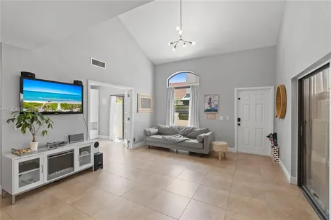 21200 Harbor Way Aventura FL 33180