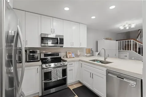 21200 Harbor Way Aventura FL 33180