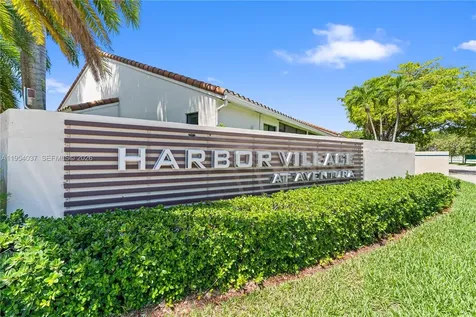 21200 Harbor Way Aventura FL 33180