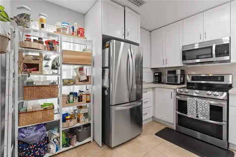 21200 Harbor Way Aventura FL 33180