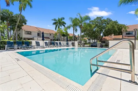 21200 Harbor Way Aventura FL 33180