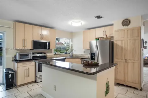 13930 Oak Ridge Drive Davie FL 33325