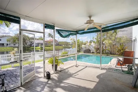 13930 Oak Ridge Drive Davie FL 33325