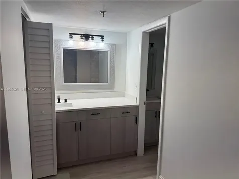 3940 Inverrary Boulevard Lauderhill FL 33319