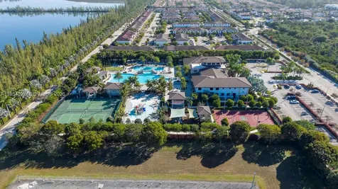 9860 NW 88th Street Doral FL 33178