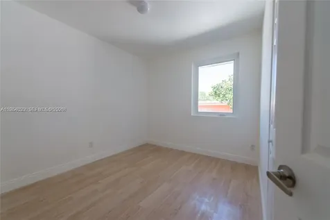 11515 NE 12th Avenue Miami FL 33161