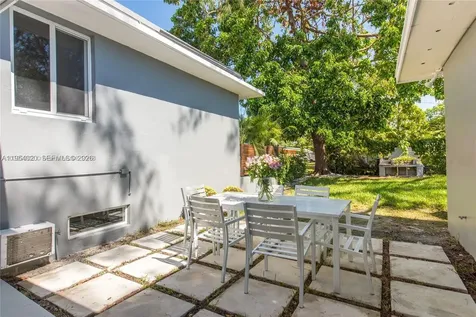 11515 NE 12th Avenue Miami FL 33161