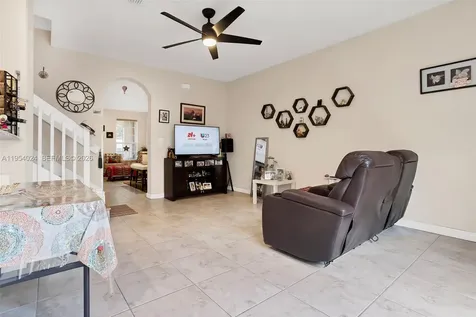 17149 SW 94th Street Miami FL 33196