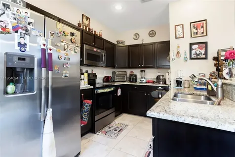 17149 SW 94th Street Miami FL 33196
