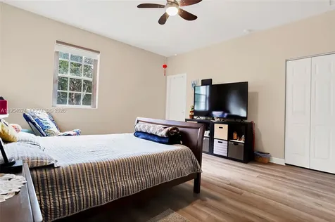 17149 SW 94th Street Miami FL 33196