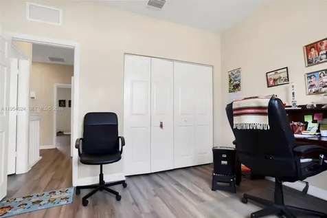 17149 SW 94th Street Miami FL 33196