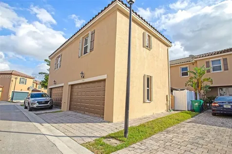 17149 SW 94th Street Miami FL 33196