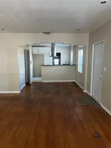 6 Farrey Lane Miami Beach FL 33139