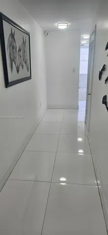 18041 Biscayne Boulevard Aventura FL 33160