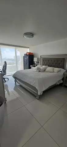 18041 Biscayne Boulevard Aventura FL 33160