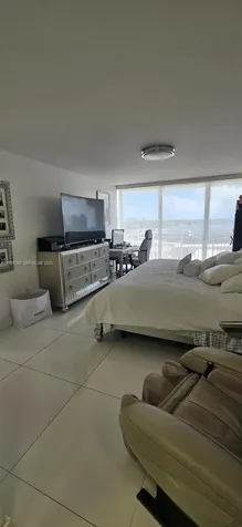 18041 Biscayne Boulevard Aventura FL 33160