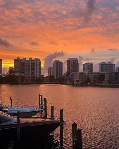 18041 Biscayne Boulevard Aventura FL 33160