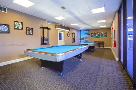 3675 N Country Club Drive Aventura FL 33180