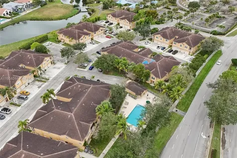 2923 Crestwood Terrace Margate FL 33063