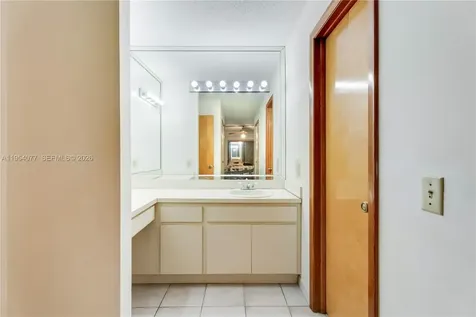3895 SW 68th Avenue Miami FL 33155