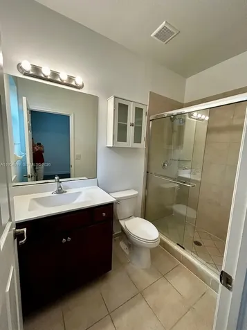 3320 W 92nd Place Hialeah FL 33018