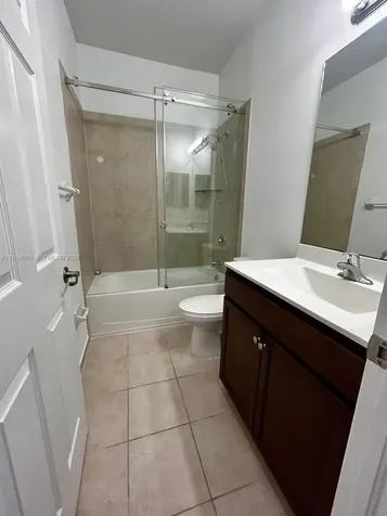 3320 W 92nd Place Hialeah FL 33018