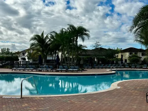 3320 W 92nd Place Hialeah FL 33018