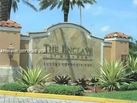 2133 Renaissance Boulevard Miramar FL 33025