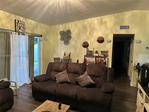 5700 SW 54th Terrace Davie FL 33314