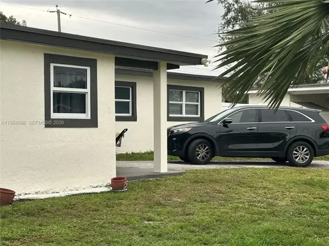 5700 SW 54th Terrace Davie FL 33314