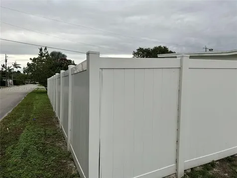 5700 SW 54th Terrace Davie FL 33314
