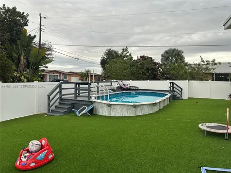 5700 SW 54th Terrace Davie FL 33314
